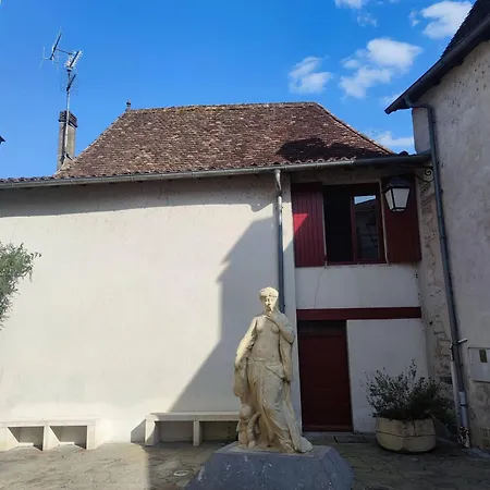 Panoramic View In The Heart Of The Of Salt Apartment Salies-de-Bearn